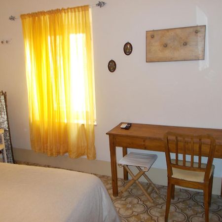 Guest House Le Arti Minori Serravalle Pistoiese Exteriér fotografie